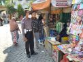 Personil Polsek Krembangan Gelar Operasi Penertiban Masker Kepada Pedagang & Pengunjung Pasar Kalianak