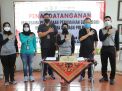 Kapolres Tanjung Perak Tanda Tangan Kerjasama Rencana Pembelian Rumah Subsidi Untuk Anggota