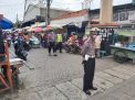 Polsek Krembangan Gelar Operasi Penertiban Masker di Pasar Kalianak
