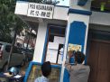 Polsek Asemrowo Pasang Stiker Himbauan Ketertiban