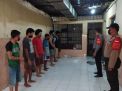 Cegah Penyelundupan Barang Terlarang, Polsek Krembangan Lakukan Pengecekan Ruang Tahanan
