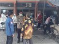 Kapolsek Asemrowo Bersama Camat Ikuti Swab Tes Massal