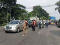 Kapolsek Asemrowo Pimpin Operasi Masker Gabungan di Jalan Raya Dupak Rukun, Jaring 32 Orang Pelanggar