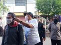 Polsek Kenjeran Laksanakan Operasi Penertiban Masker Bersama Personil Gabungan di Jalan Sidotopo Wetan