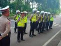 Satlantas Polres Tanjung Perak Gelar Apel Pagi, Dilanjutkan Sosialisasi Tertib Lalu Lintas