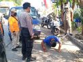 Polsek Asemrowo Gelar Operasi Penertiban Masker di Jalan Dupak Rukun Bareng Satpol PP