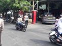 Polsek Asemrowo Bareng Satpol PP Laksanakan Operasi Masker, Sasar Pengendara di Jalan Asem Raya