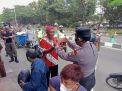 Polsek Kenjeran Gelar Operasi Masker Bareng Personil Gabungan di Jalan HM Noer