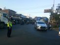 Satlantas Polres Tanjung Perak Lakukan Pengaturan Sore, Bantu Kepulangan Pekerja