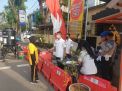 Urkes Polres Tanjung Perak Lakukan Pengecekan Suhu Badan di Depan Gerbang Mako