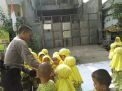 Polsek Krembangan Gelar Nongkrong Bareng Adik-adik TK Aisyah