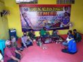 Babinkamtibmas Sukolilo Baru Sambang Posko PPKM Sampaikan Pesan Patuh Protokol Kesehatan