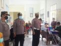 Polsek Semampir Kawal Vaksinasi Covid-19 di Puskesmas Sawah Pulo