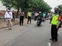 Polsek Krembangan Gelar Operasi Penertiban Masker di Klenteng Mbah Ratu