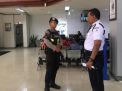 Cegah Perampokan Nasabah, Satsabhara Polres Tanjung Perak Gelar Pengamanan Kantor Bank