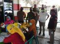 Polsek Asemrowo Lakukan Pengamanan Vaksinasi Covid-19 Tahap 2 Untuk Lansia di Tambak Sarioso
