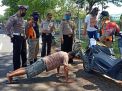 Polsek Kenjeran Laksanakan Penertiban Masker Dengan Sasaran Pengendara Sepeda Motor & Mobil