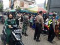 Polsek Krembangan Gelar Operasi Penertiban Masker di Pasar Kalianak