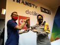 Kapolres Tanjung Perak Berikan Kejutan Kue Ulang Tahun Untuk Trans Media