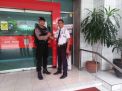 Antisipasi Perampokan Nasabah, Satsabhara Polres Tanjung Perak Patroli Perbankan