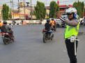 Satlantas Polres Tanjung Perak Lakukan Pengaturan Sore Cegah Kemacetan