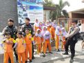 Satsabhara Polres Tanjung Perak Sampaikan Pesan Rajin Belajar di Program Rabu Narsis