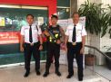 Satsabhara Polres Tanjung Perak Lakukan Pengamanan Kantor Bank