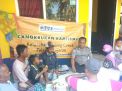 Babinkamtibmas Kedung Cowek Cangkrukan Bersama Nelayan, Sampaikan Pesan Kerukunan