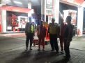 Polsek Pabean Cantikan Patroli SPBU, Sampaikan Himbauan Waspada Uang Palsu