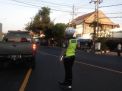 Satlantas Polres Tanjung Perak Lakukan Pengaturan Sore Cegah Kemacetan