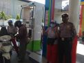 Polsek Asemrowo Gelar Patroli SPBU, Sampaikan Himbauan Waspada Uang Palsu