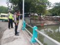 Deteksi Dini Potensi Banjir, Polsek Pabean Cantikan Pantau Debit Air Sungai