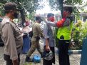 Polsek Semampir Lakukan Penertiban Masker di Jalan KH Mas Mansyur Bareng Satpol PP & TNI