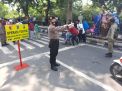Polsek Semampir Lakukan Operasi Yustisi Protokol Kesehatan Bersama Instansi Samping di Depan Pintu Masuk Ampel
