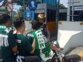 Polres Tanjung Perak Lakukan Penyekatan Suporter Bonek di Jembatan Suramadu