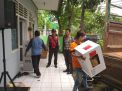 Babinkamtibmas Bongkaran Kawal Distribusi Logistik Pemilu di Kelurahan