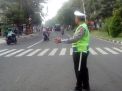 Satlantas Polres Tanjung Perak Berikan Pelayanan Melalui Pengaturan Lalu Lintas Pagi