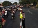 Polsek Krembangan Atur Lalu Lintas Sore, Bantu Kepulangan Pekerja