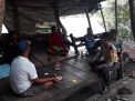 Babinkamtibmas Genting Kalianak Himbauan Warga Jaga Keamanan Lingkungan Lewat Siskamling