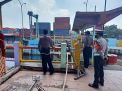 Polsek Asemrowo Pantau Debit Air, Waspadai Potensi Banjir