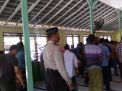 Babinkamtibmas Perak Timur Gelar Jumat Darling Sambil Titip Pesan Jaga Kerukunan