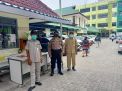Polsek Semampir Gelar Patroli di Rumah Sakit Karang Tembok, Cegah Pengambilan Paksa Jasad Covid-19