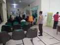 Polsek Krembangan Lakukan Pengamanan Vaksinasi di Puskesmas Dupak