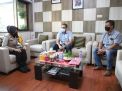 Kapolres Tanjung Perak Pimpin Pengiriman Bantuan Untuk Korban Bencana NTT