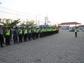Kabag Ops Polres Tanjung Perak Memimpin Apel Persiapan PAM Jalur Bonek