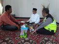 Babinkamtibmas Nyamplungan Sambang Tomas Dalam Rangka Selasa Sambas