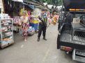 Satsabhara Polres Tanjung Perak Gelar Patroli Bersama di Pasar Ujung