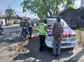 Polsek Asemrowo Beri Sanksi Tilang 12 Pengendara Dalam Operasi Cipkon