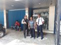 Satsabhara Polres Tanjung Perak Gelar Patroli di Kantor Bank BCA, Antisipasi Kriminalitas