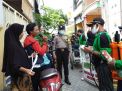 Babinkamtibmas Sidotopo Wetan & Tim Relawan Kampung Tangguh Sosialisasi Patuh Protokol Kesehatan